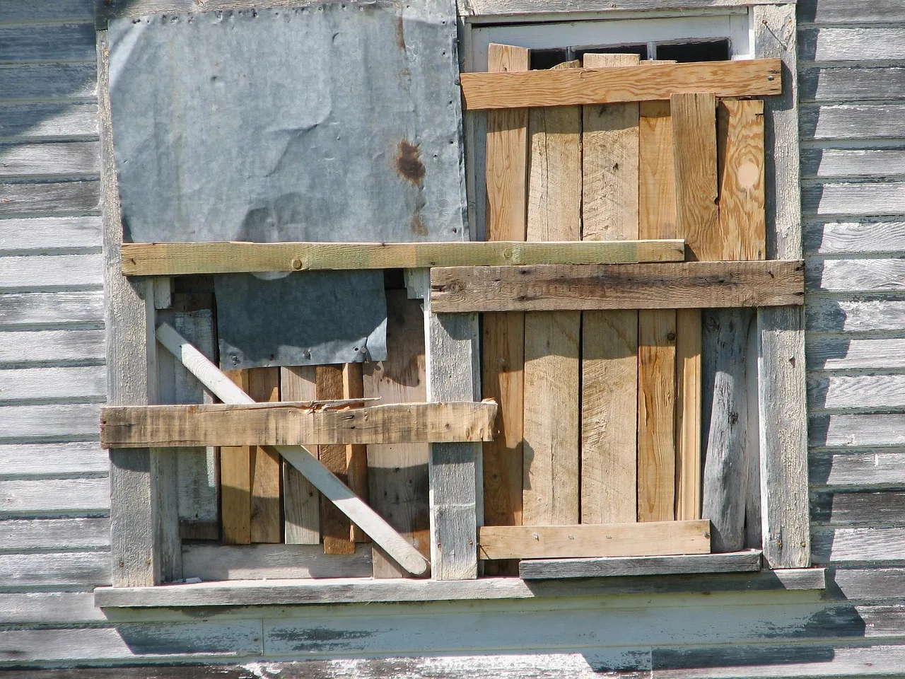 Window Screen Repair